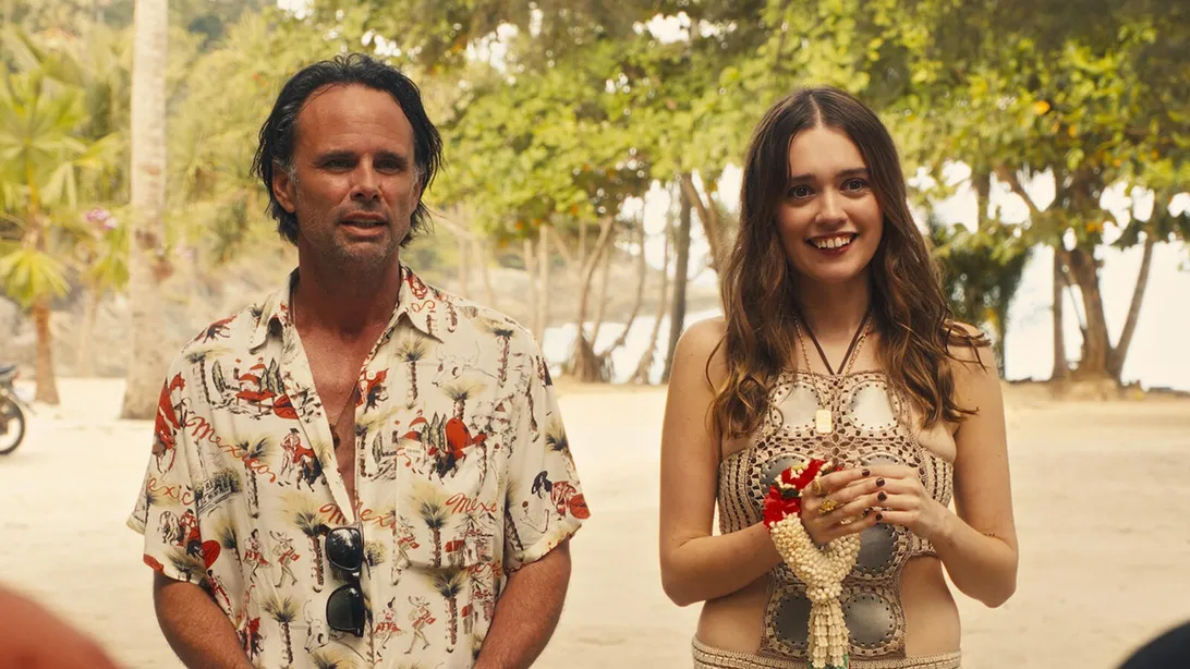 Walton Goggins and Aimee Lou Wood, The White Lotus